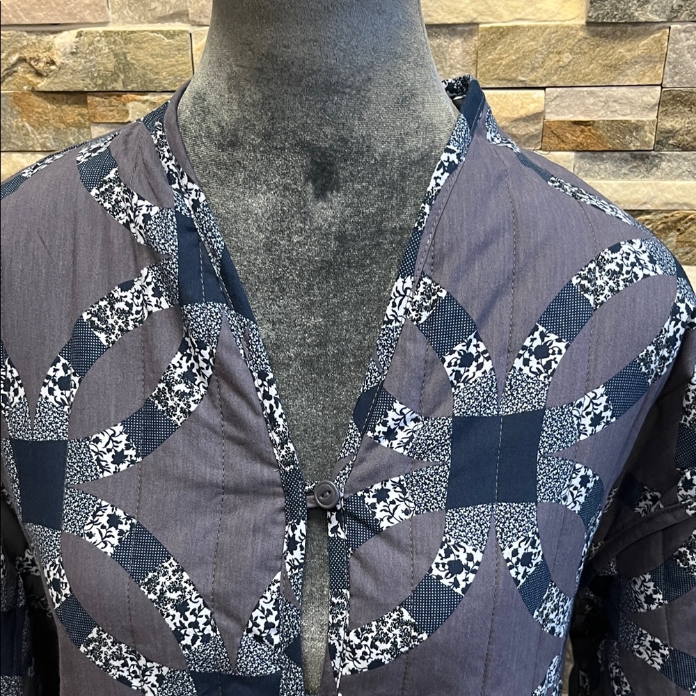 Universal Thread Blue Floral Jacket - image 2